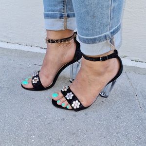 Black studded velvet heel. Brand new.